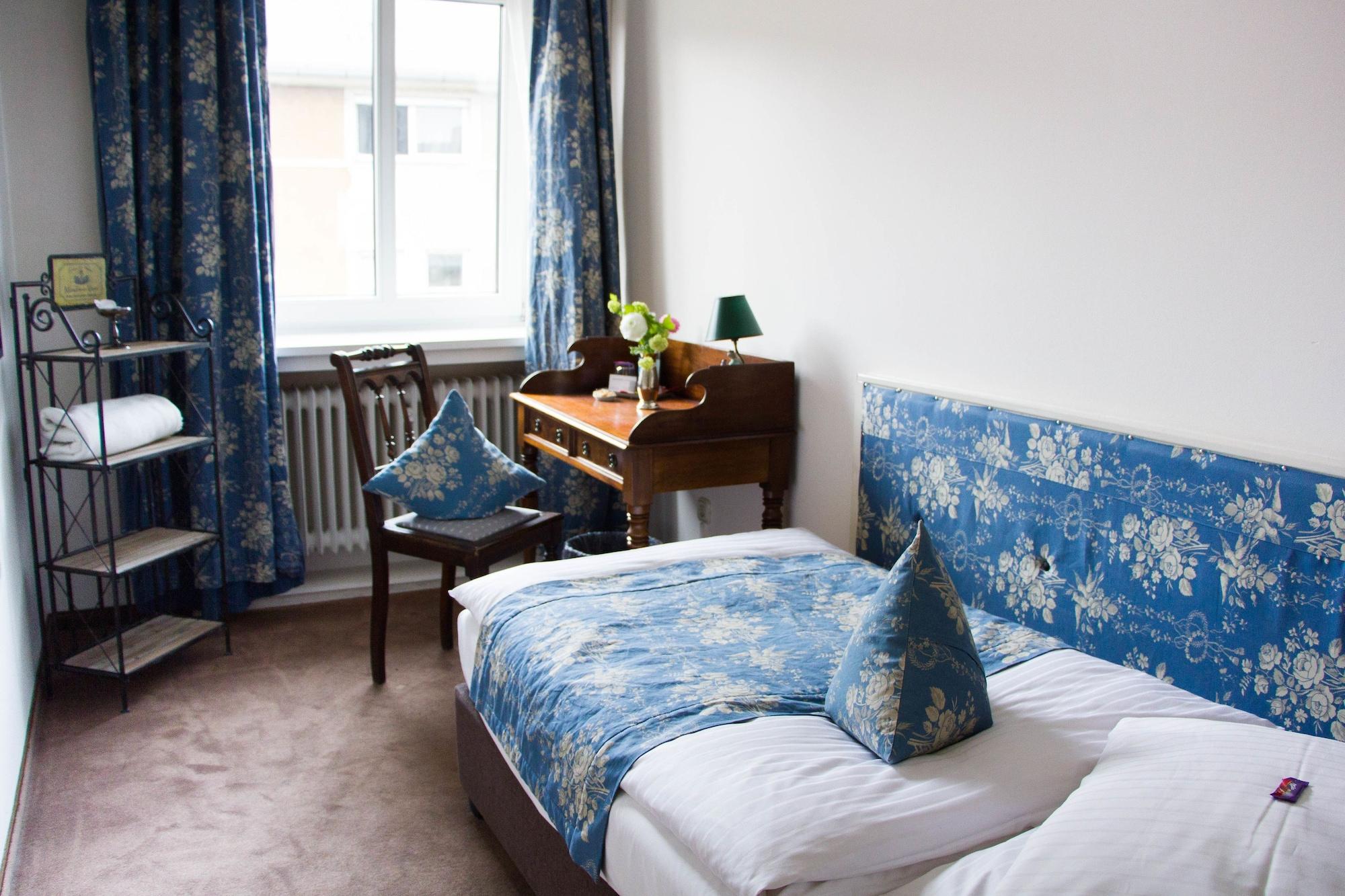 Das Hotel In Muenchen Экстерьер фото
