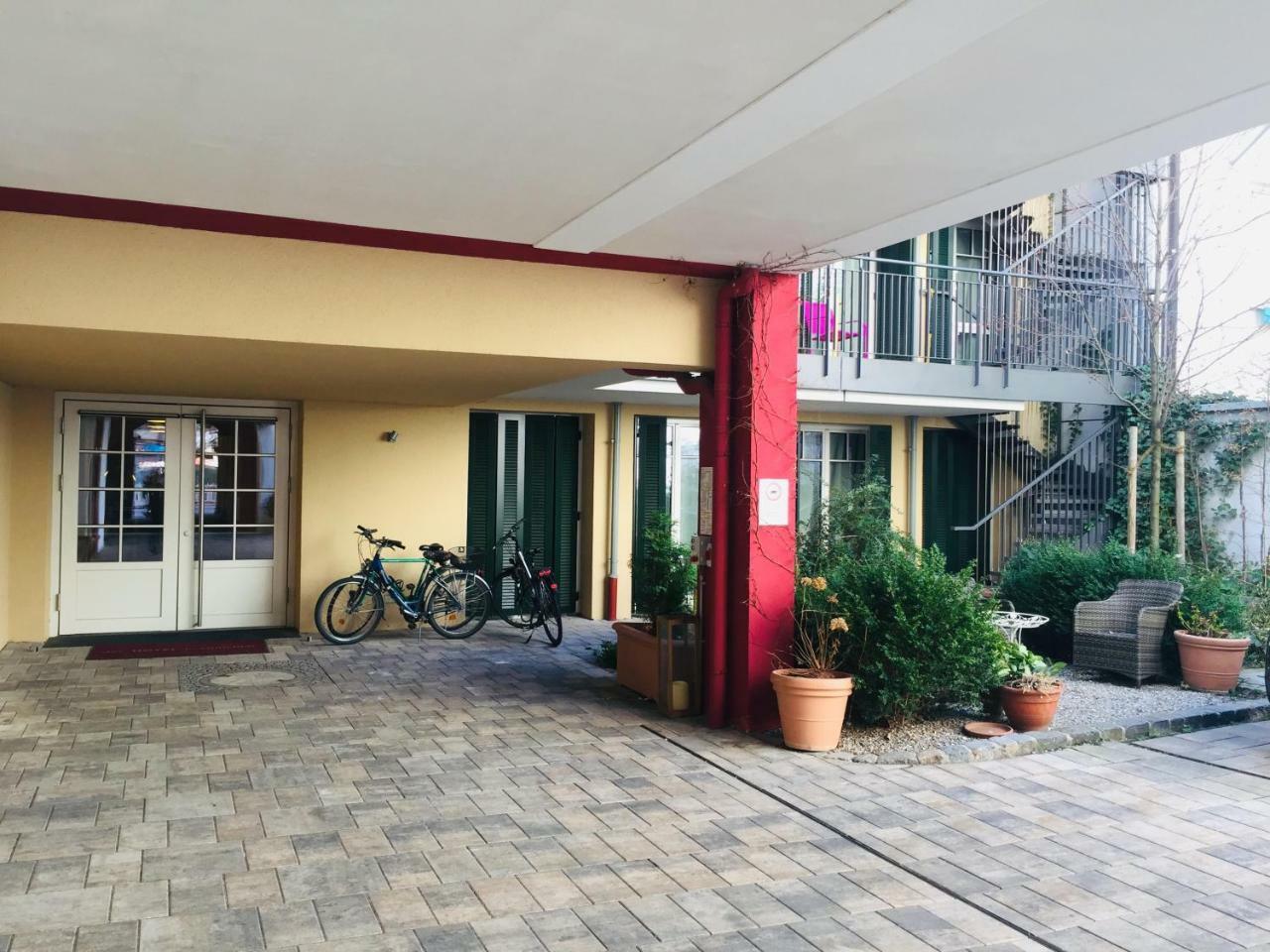 Das Hotel In Muenchen Экстерьер фото